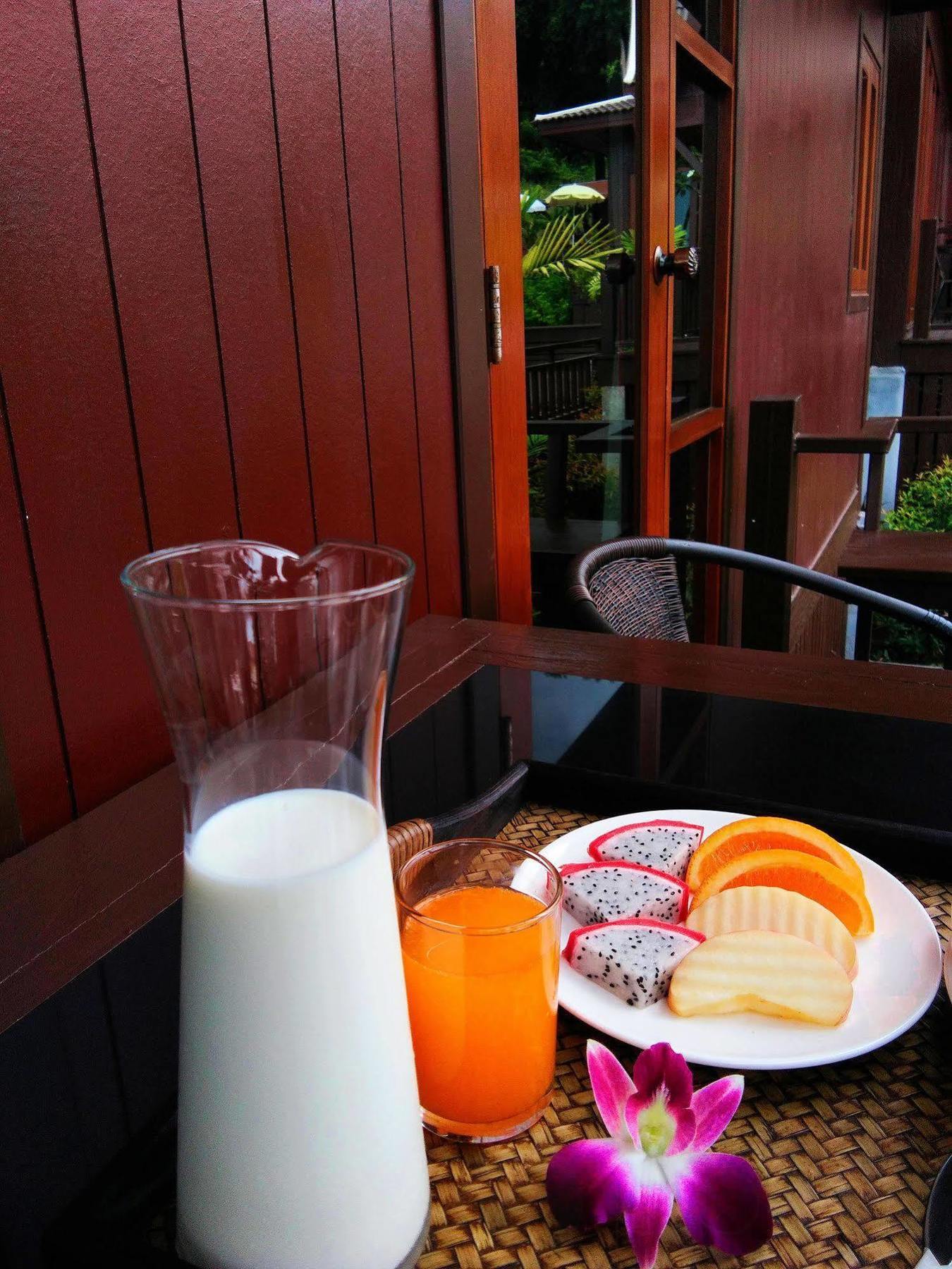 Kaya Mani Thai Villa Resort Choeng Mon Экстерьер фото
