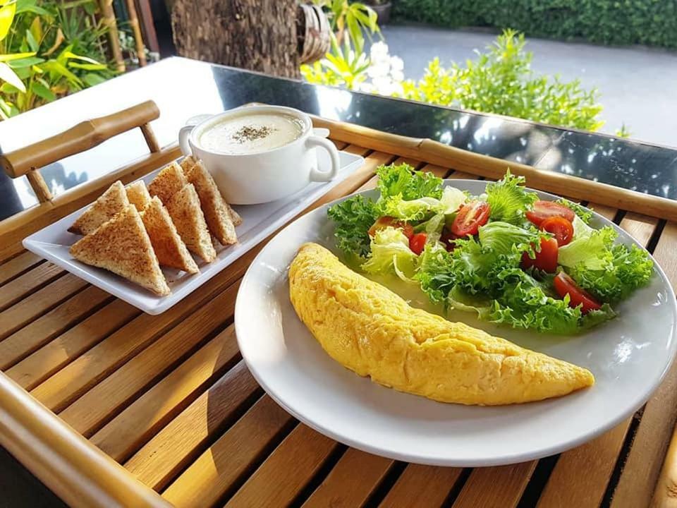 Kaya Mani Thai Villa Resort Choeng Mon Экстерьер фото